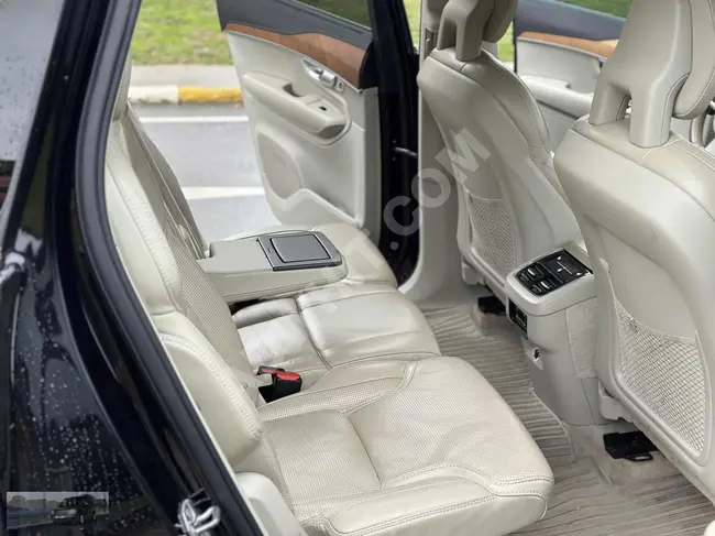 سيارة  Volvo XC90 موديل 2020 - بدون كفيل أو شروط، تسليم فوري مع إمكانية الدفع على 6/15 دفعة.