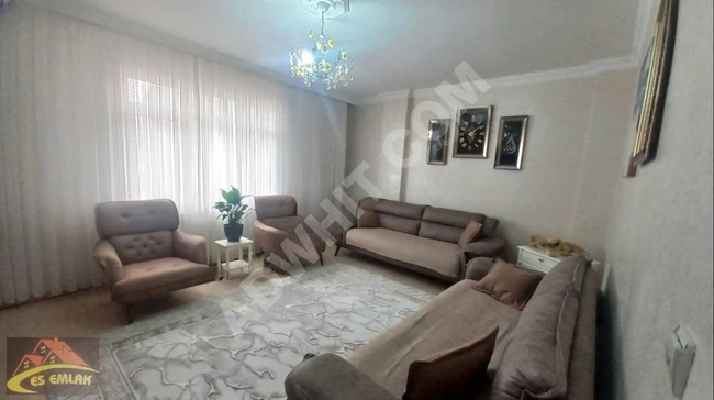 M.AKİFDE2+1 GÜNEYCEPE 120m2 5 KATLI BİNADA 27 m2 HİSSELİ