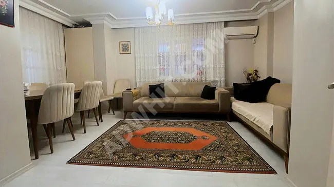 Apartment for sale in a 25-year-old building in Bahçelievler