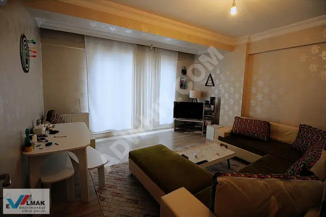 2+1 middle floor apartment for sale in the neighborhood of SÖĞÜTLÇEŞME