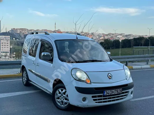 Renault Kangoo/1.5dCI Expression موديل 2012 بدون عيوب بحالة ممتازة ومُعتَنى بها