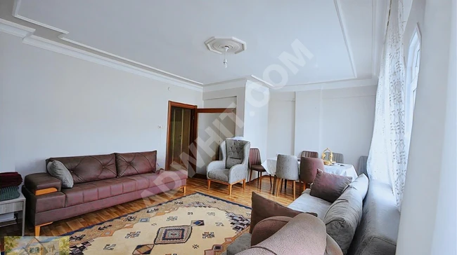 2+1 apartment with 100 square meters, fully furnished, with an elevator for rent in Bahçelievler.