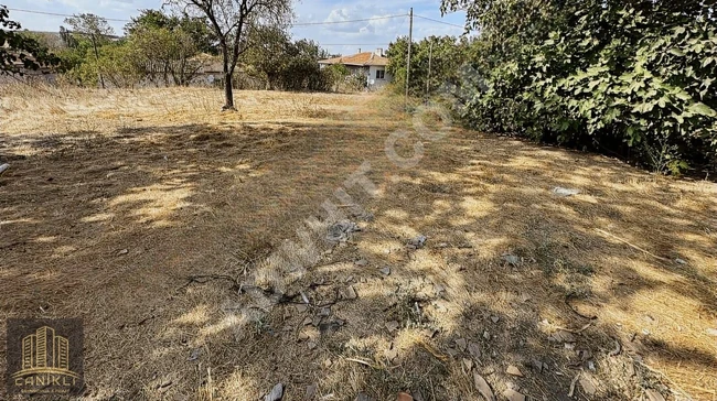 A plot of land with an area of 1273 square meters, with a construction permit for sale in Tekirdağ Malkara Yaylagöne. "