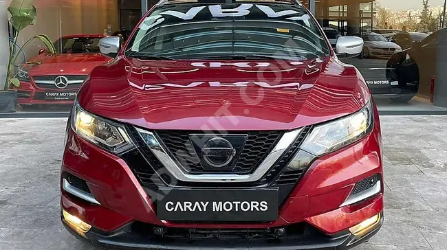 سيارة NISSAN QASHQAI 1.6 DCI موديل 2017 - باقة DESIGN سقف زجاجي