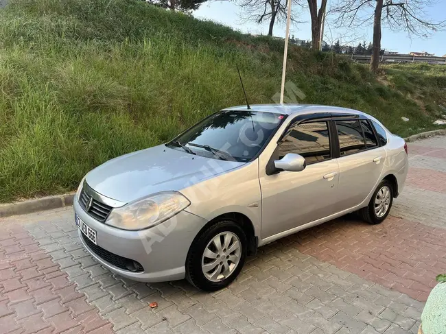 Renault Symbol/Expression Plus موديل 2012 بنزين وLPG/ عداد 220.000 كم