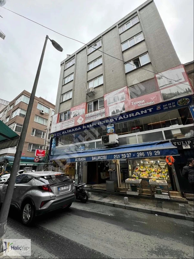 Entire building for sale directly opposite ŞİŞLİ Mosque