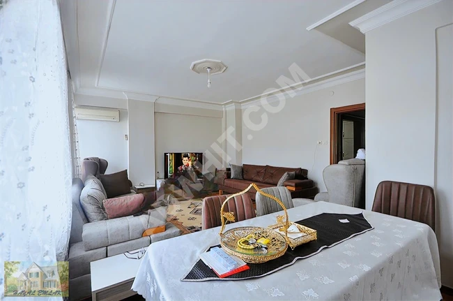 2+1 apartment with 100 square meters, fully furnished, with an elevator for rent in Bahçelievler.