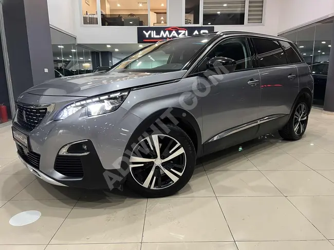 سيارة Peugeot 5008 موديل 2020 سقف بانورامي - ذاكرة، تدفئة، باكاج كهربائي