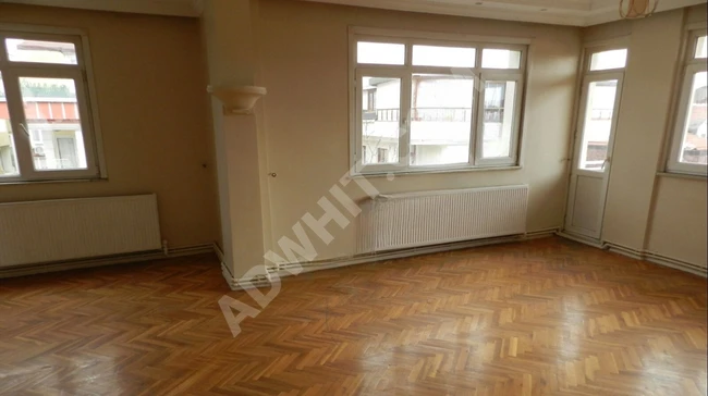 For rent: a 3+1 apartment on the top floor near AMBARLI Square