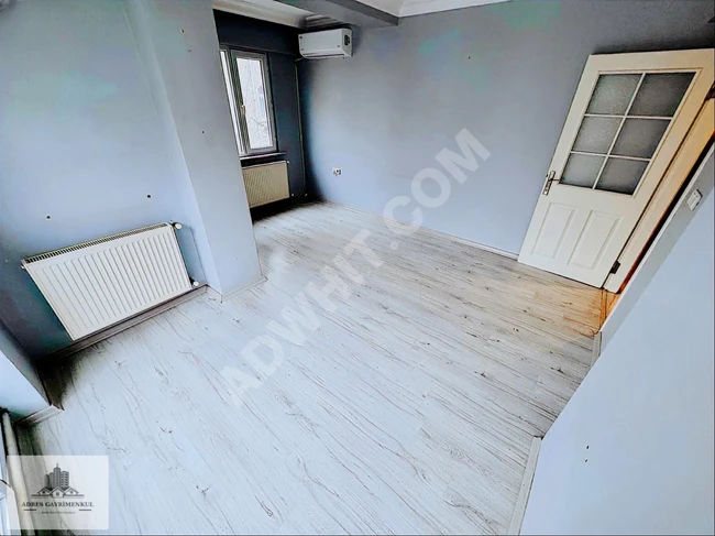 Apartment for rent 2+1 on the second floor with an area of 80 square meters next to the metro station in YEŞİLPINAR BÖLGEPARKI