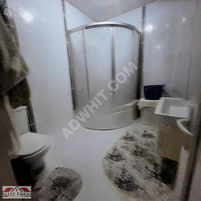 Urgent sale: Apartment in a prime location in İkitelli M. Akif | Completely renovated | Middle floor | by alize