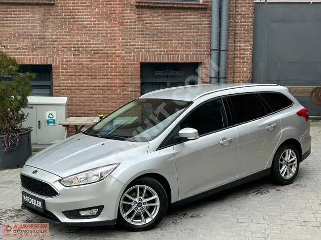 سيارة FORD FOCUS SW موديل 2017 - ديزل + أوتوماتيكي + كاميرا خلفية