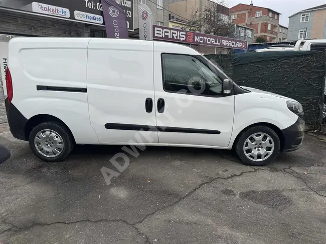 DOBLO CARGO 1.6MJET car, model 2022, with 130,000 km and the option of installment payment with bonds.