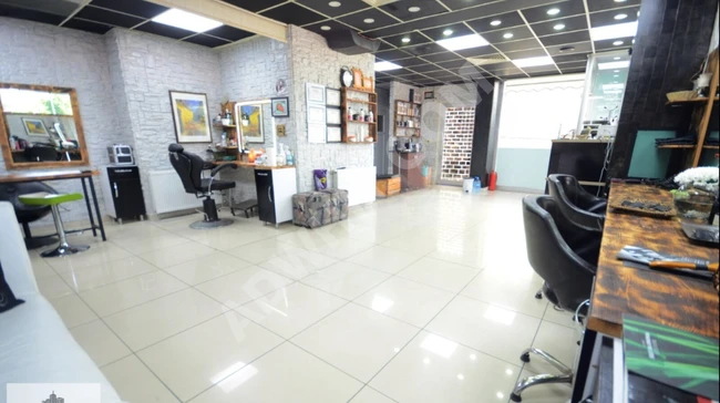 Ladies' Hair Salon for Sale next to VIALAND Shopping Center with an area of 160 square meters