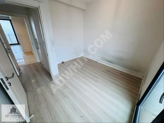 2+1 apartment for sale with bathroom on floor 13 with view in the YENİ NESİL EYÜP complex.