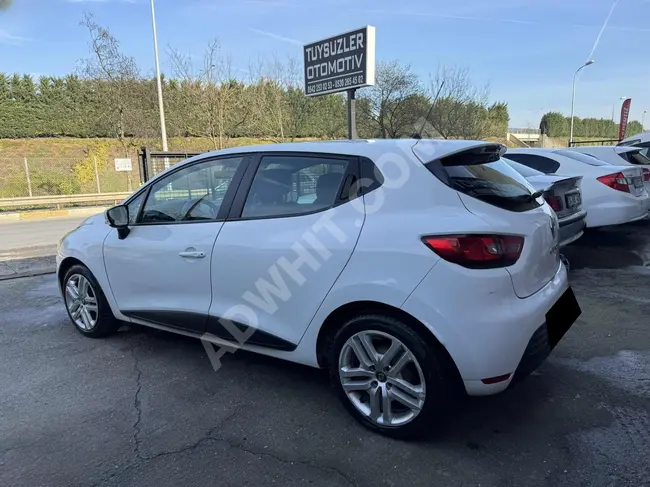 RENAULT CLIO with a down payment of 250,000, model 2018, 165,000 km, no defects