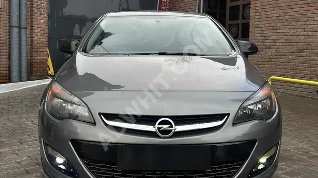 سيارة OPEL ASTRA 1.6 CDTI موديل 2018 / ديزل / أتوماتيك / بمسافة 133,000 كم