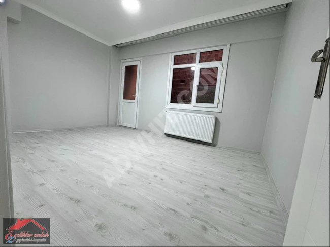 ZEYTİNBURNU VELİEFENDİDE 2+1 80m²2. KAT SATILIK DAİRE