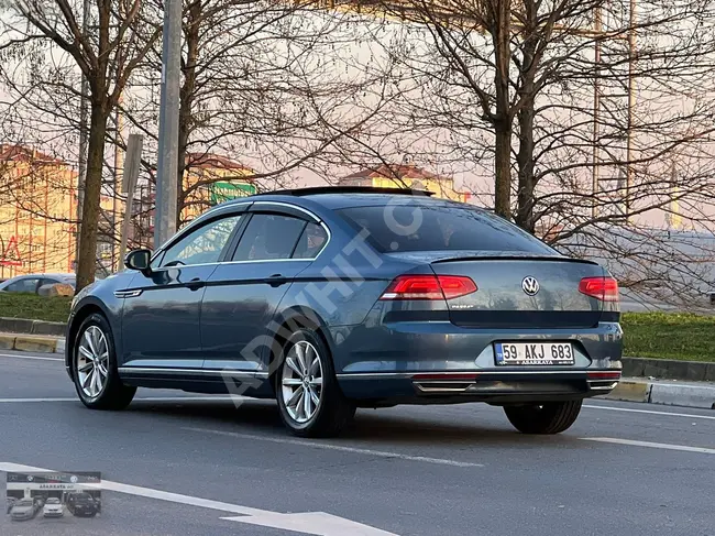 Volkswagen PASSAT - Model 2018 - 67,000 km - No paint