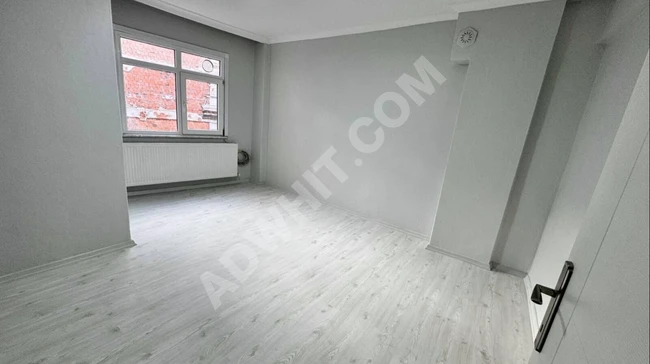 ZEYTİNBURNU VELİEFENDİDE 2+1 80m²2. KAT SATILIK DAİRE