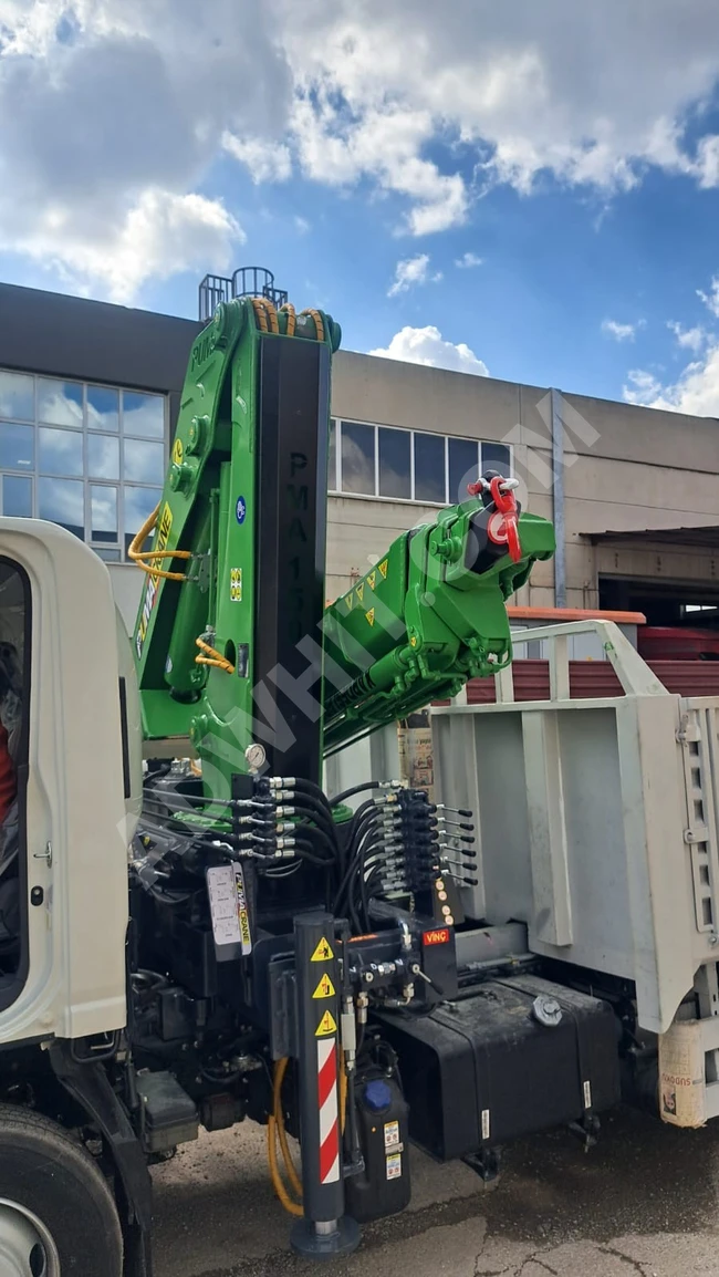 Truck-mounted cranes