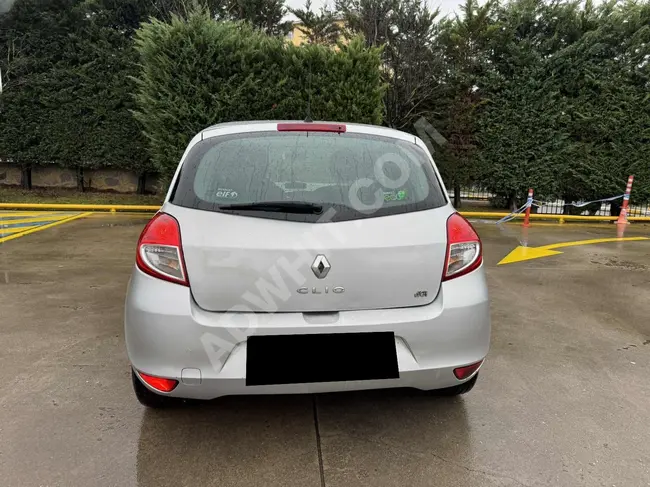 RENAULT CLIO with an advance payment of 160,000, 164,000 km real, for urgent sale.