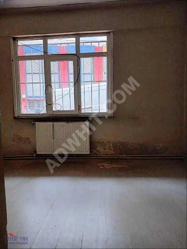 A 2+1 apartment for rent, 60 sqm, ground floor in the OKMEYDANI FETİHTEPE district.