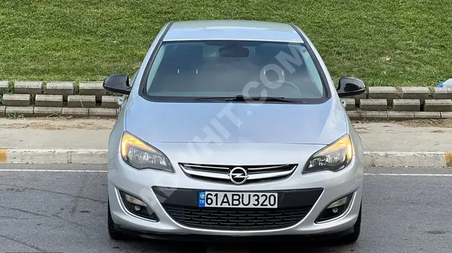 OPEL/ASTRA/ENJOY  موديل 2013  /209,000 كم/ملاحة/95 حصان رؤية خلفية /C.PLY