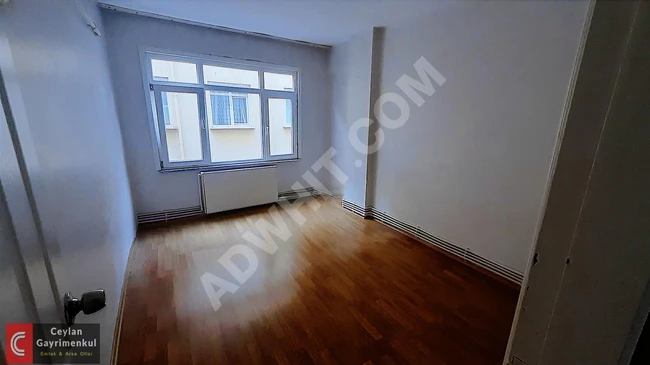 3+1 apartment in Soğanlı Mahallesi on a mid-level floor, eligible for a loan, for sale.