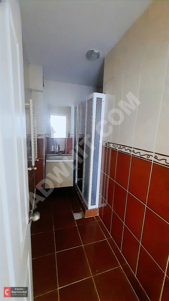 3+1 apartment in Soğanlı Mahallesi on a mid-level floor, eligible for a loan, for sale.