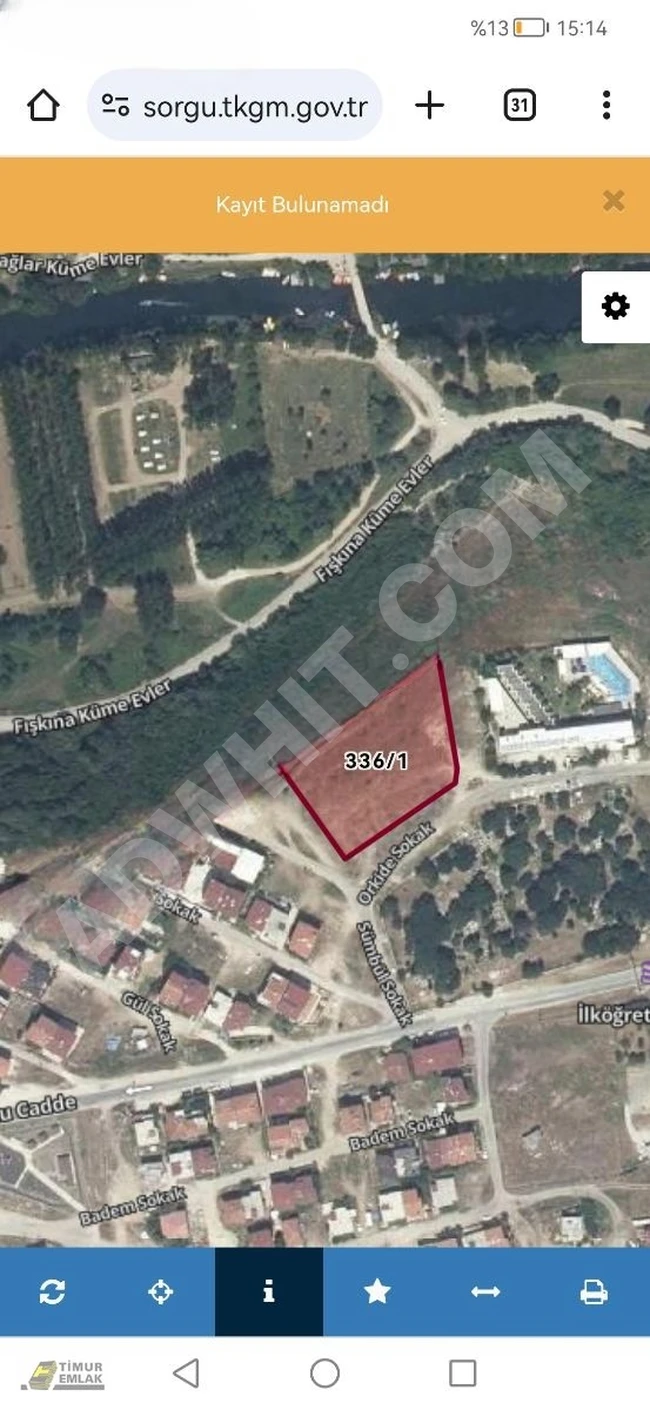 Land for sale suitable for a hotel