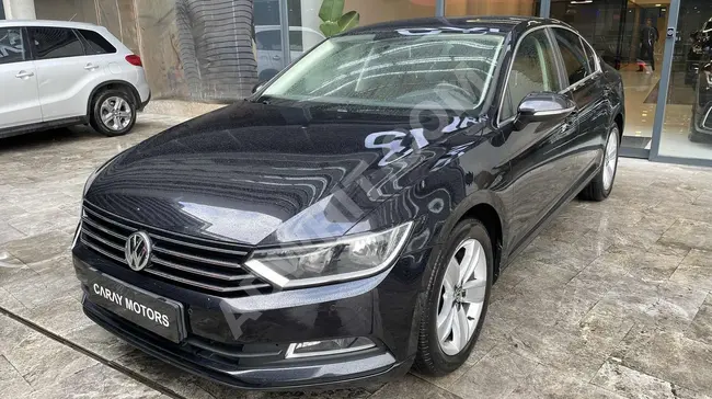 Volkswagen PASSAT  - موديل 2018 - 109 الف كم - من CARAY