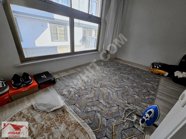 2+1 apartment on the first floor in Başakşehir Altınşehir, eligible for a loan.