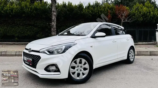 سيارة HYUNDAİ İ20/1.4CRDİ موديل 2018 /لا مثيل لها/ نظيفة