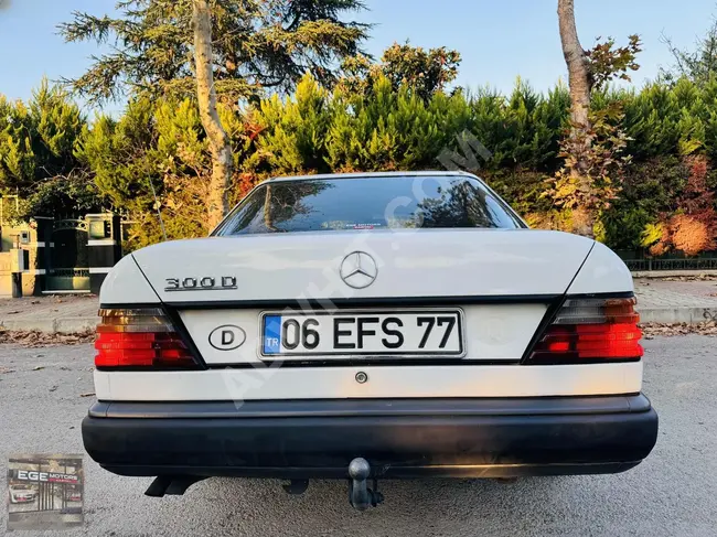 /MERCEDES-BENZ/ أوتوماتيك300D  / صيانة / بدون حوادث من EGE MOTORS