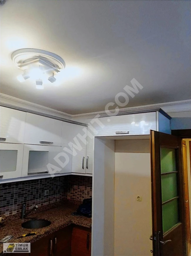 Apartment for sale on the street behind YUNUS EMRE Middle School in ESENEVLER