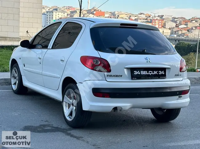 PEUGEOT 206 - Model 2012 - Diesel - Registered with a major accident