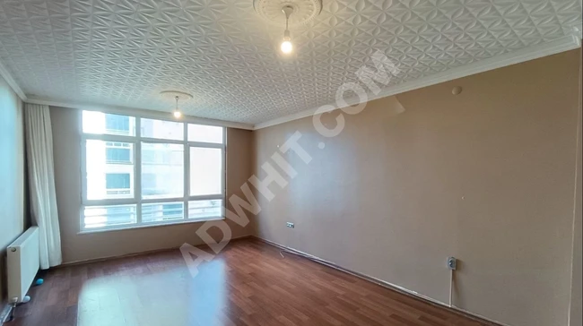 3+1 apartment with an area of 118 square meters, empty for sale in Kayabaşı neighborhood, area 3.