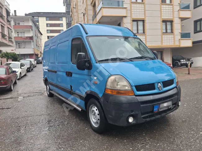 فان  Renault Master 2.5 dCi موديل 2006 /6 سرعات/270 ألف كيلومتر أزرق أصلي