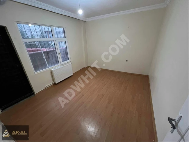 2+1 apartment for rent, with an area of 100 m² in the Mehmetakif neighborhood.