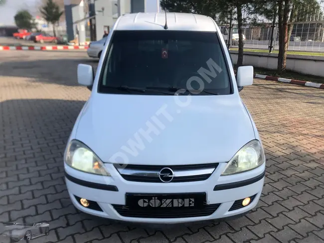 OPEL COMBO 1.3 CDTİ City Plus   كامل مع بابين منزلقين.