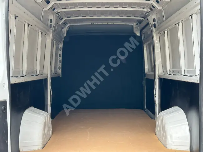 The 2022 FIAT DUCATO van 15 m³ with 39 km distance / Air-conditioned / No faults