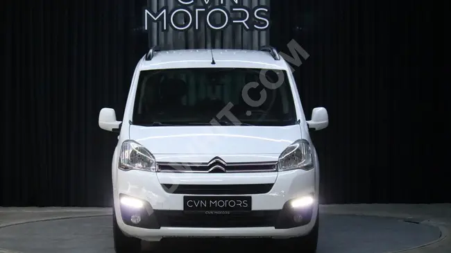 Citroen Berlingo with a down payment of 128,000₺ and installments over 36 months through bonds or 12 installments on a credit card.