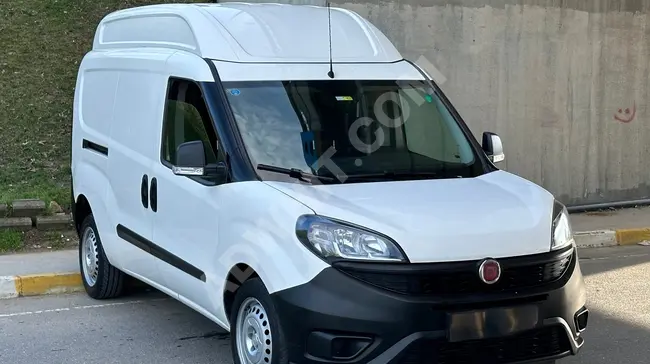 FIAT DOBLO CARGO 1.6 MAXI XL Model 2021 with 35 km original.