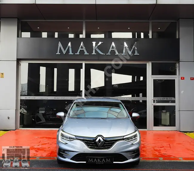 Megane 1.3Tce Icon car model 2024 / 0 maintenance / under warranty / no paint