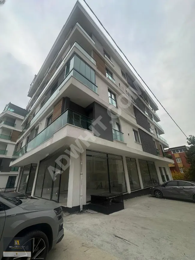 Beylikdüzü Gürpınar Depolu Köşe 160 m2 Kiralık Dükkan