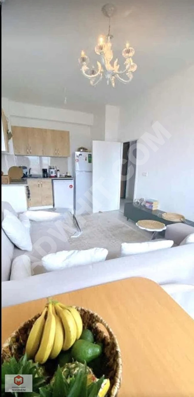 A 1+1 apartment with an area of 55 m² fully furnished within the Kampüskent complex in the Çanakkale Tekzen area.