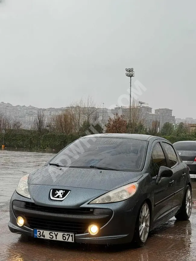 Peugeot 207 حزمة كاملة   سقف  زجاجي  مصابيح عدسية