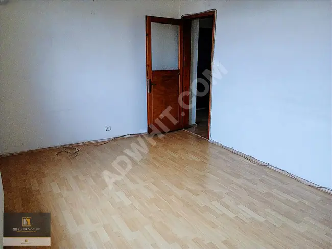 2+1 apartment with a balcony in the best location in the TEYFİKBEY neighborhood, on the fourth floor.