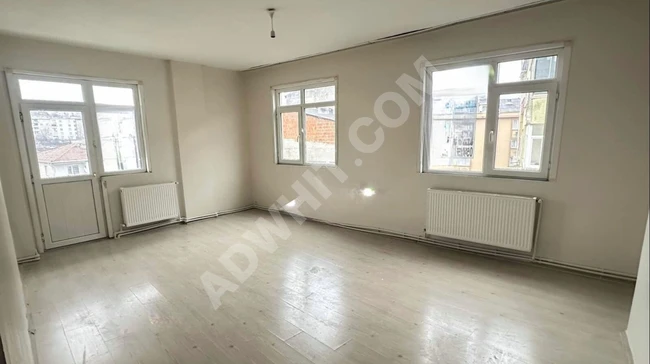 Apartment with 2 + 1 rooms, 100 square meters in Fevziçakmak.